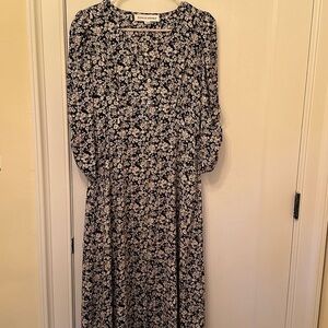 EMMA AND MICHELE 3/4 sleeve dress with slit!
